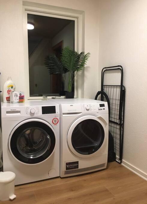 House Living Billund - By Viktorija Apartment ภายนอก รูปภาพ